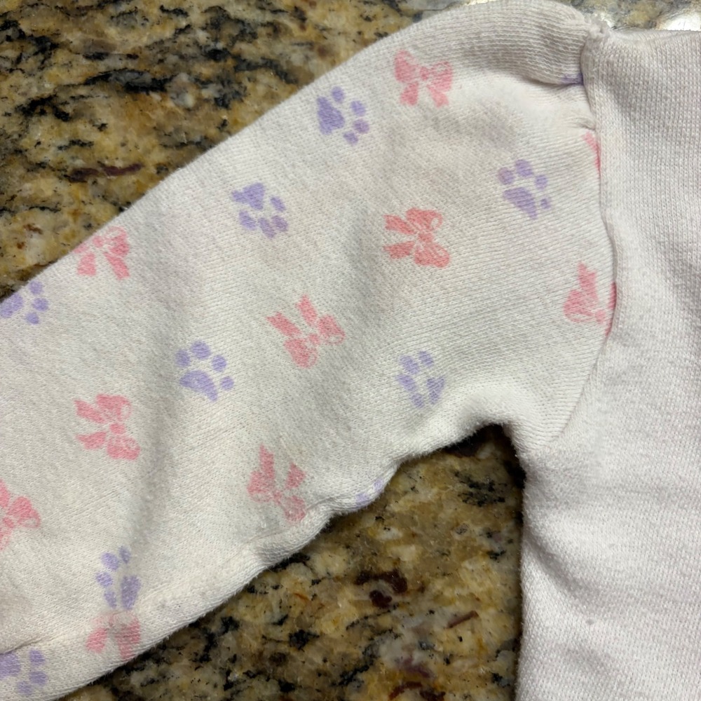 Vintage Unbearably Cute‎ Bear Graphic Sweatshirt White Pink Bows Paw Prints Kids - Picture 4 of 6
